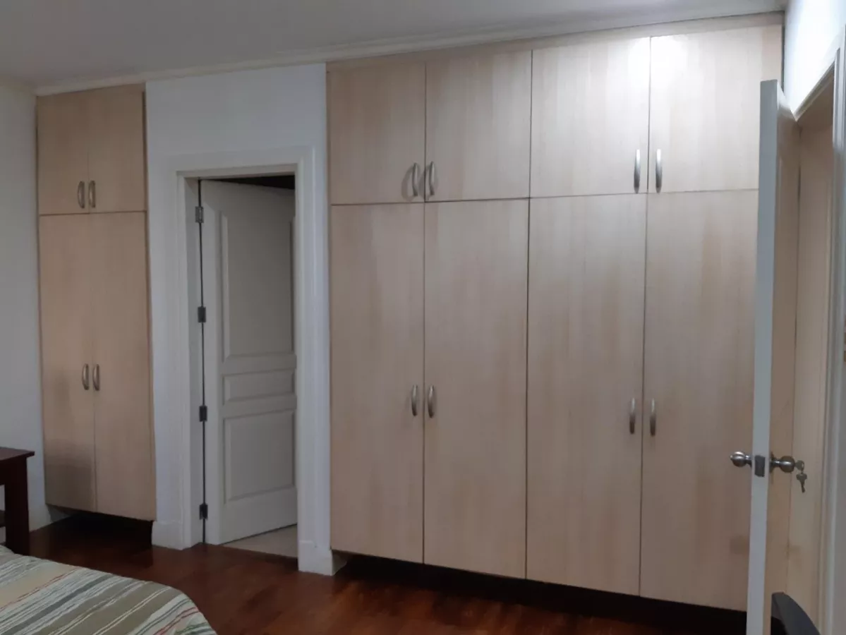 "For Rent 1 Bedroom Condominium in Legazpi Village, Makati"02
