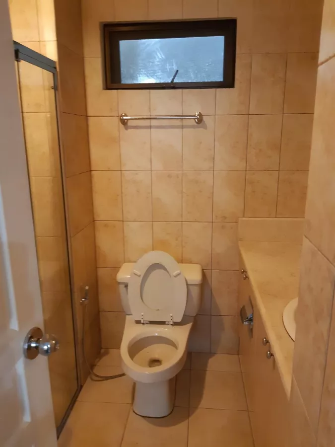 "For Rent 1 Bedroom Condominium in Legazpi Village, Makati"04