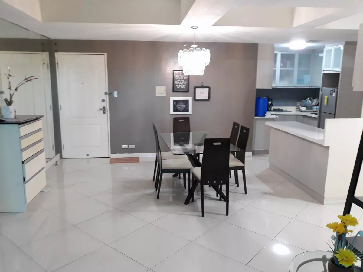 "3 Bedroom Condominium unit for Rent in Tres Palmas, Taguig City"04