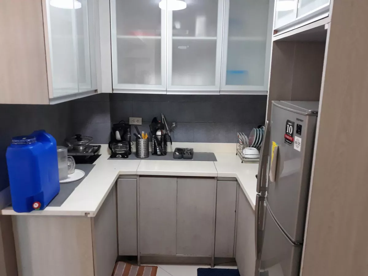 "3 Bedroom Condominium unit for Rent in Tres Palmas, Taguig City"06