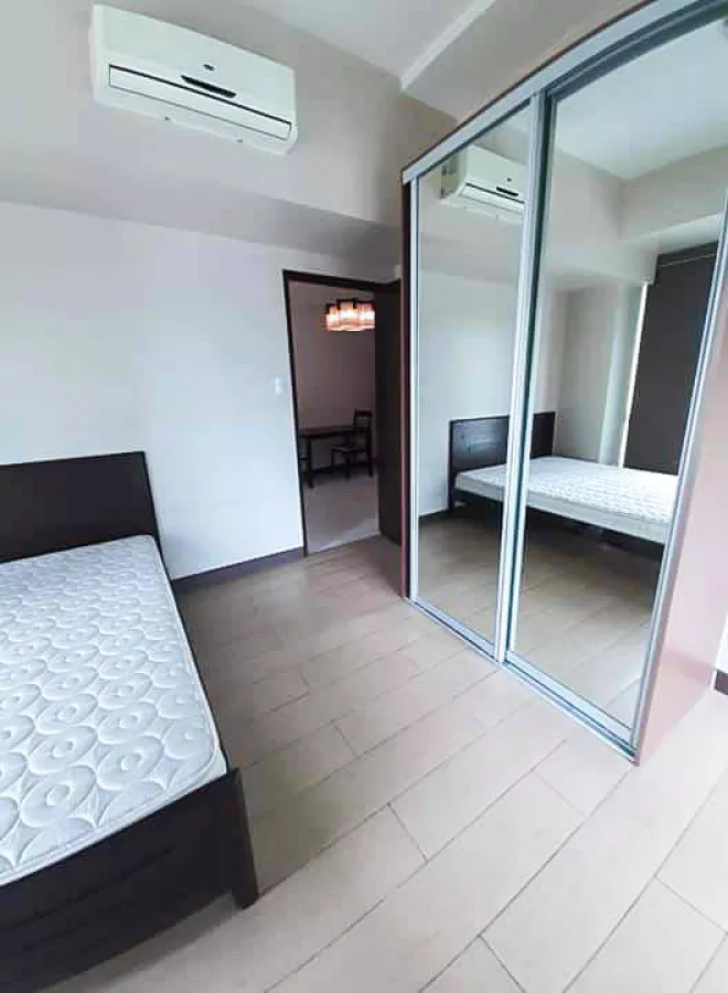 1BR Condo Rent in Eight Forbestown Road BGC Taguig City RH1328108