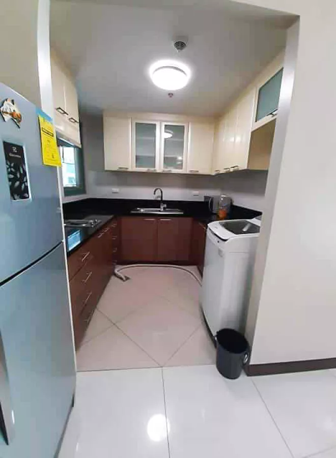 1BR Condo Rent in Eight Forbestown Road BGC Taguig City RH1328110