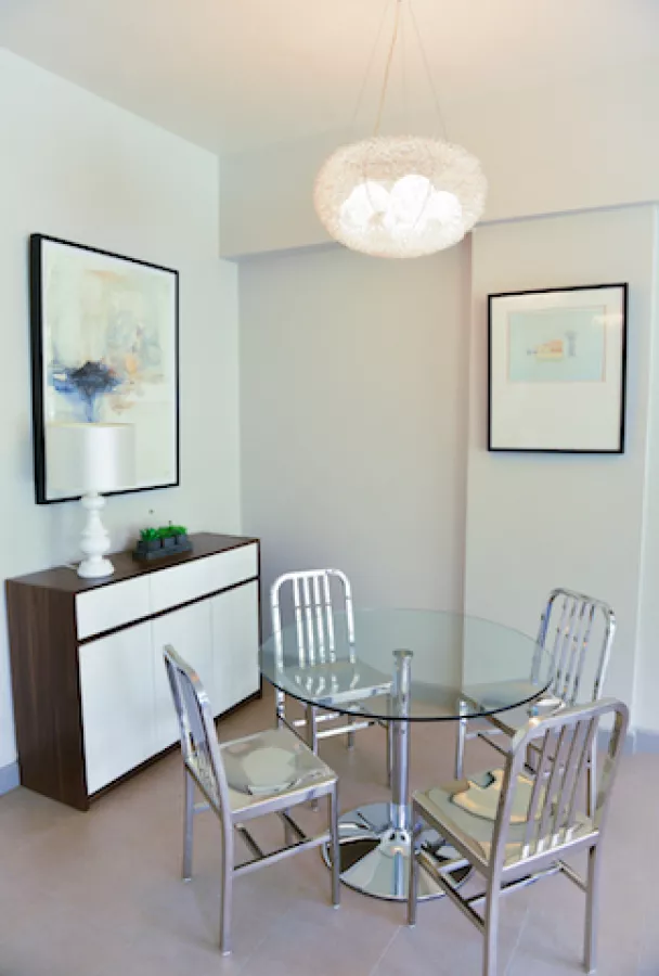 Two-Bedroom Luxury Condo for rent in Cebu City04