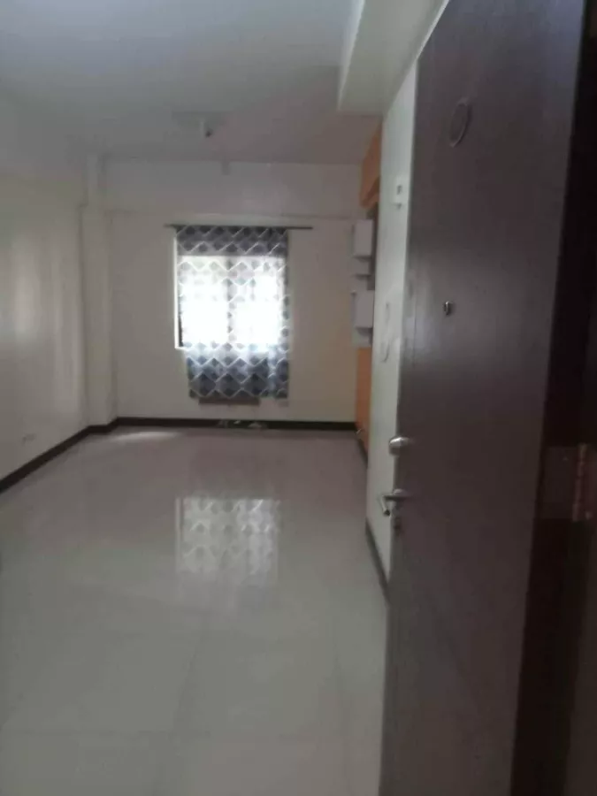 "1-Bedroom Condo Unit in Pinecrest, Newport, Pasay City for Rent"10