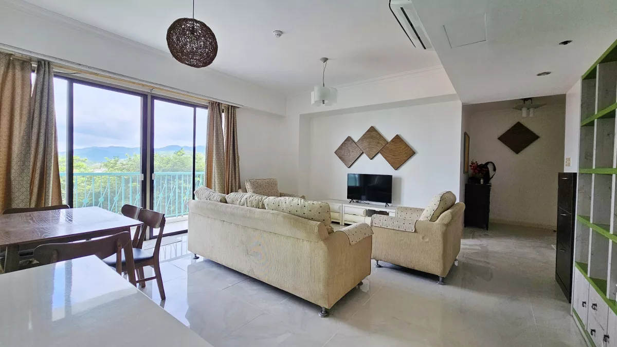 "2 Bedroom Condominium for Rent at Citylights Garden, Cebu City"02