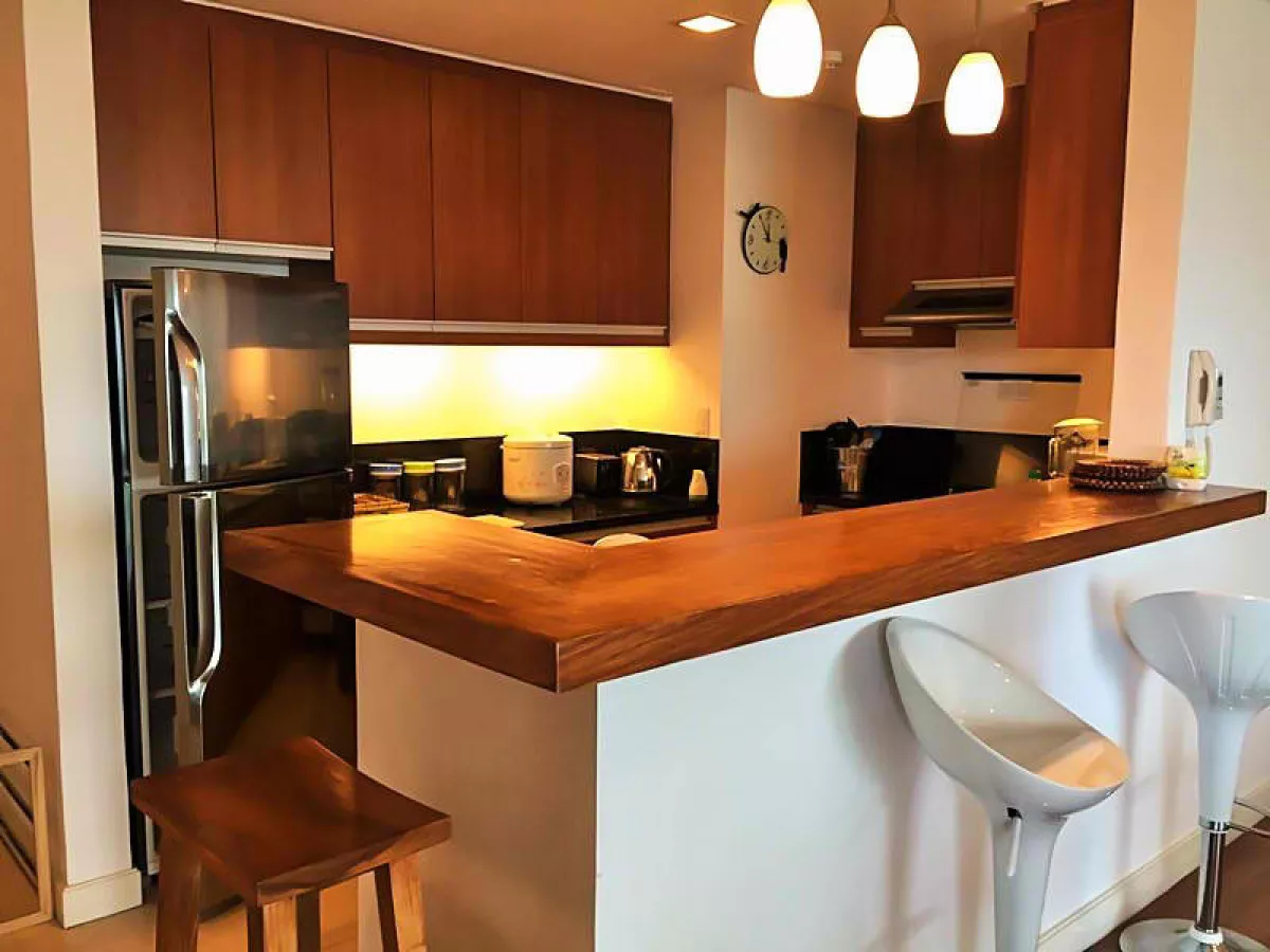 3BR Condo for Rent in La Vie Flats Filinvest Corporate City Alabang RH217405
