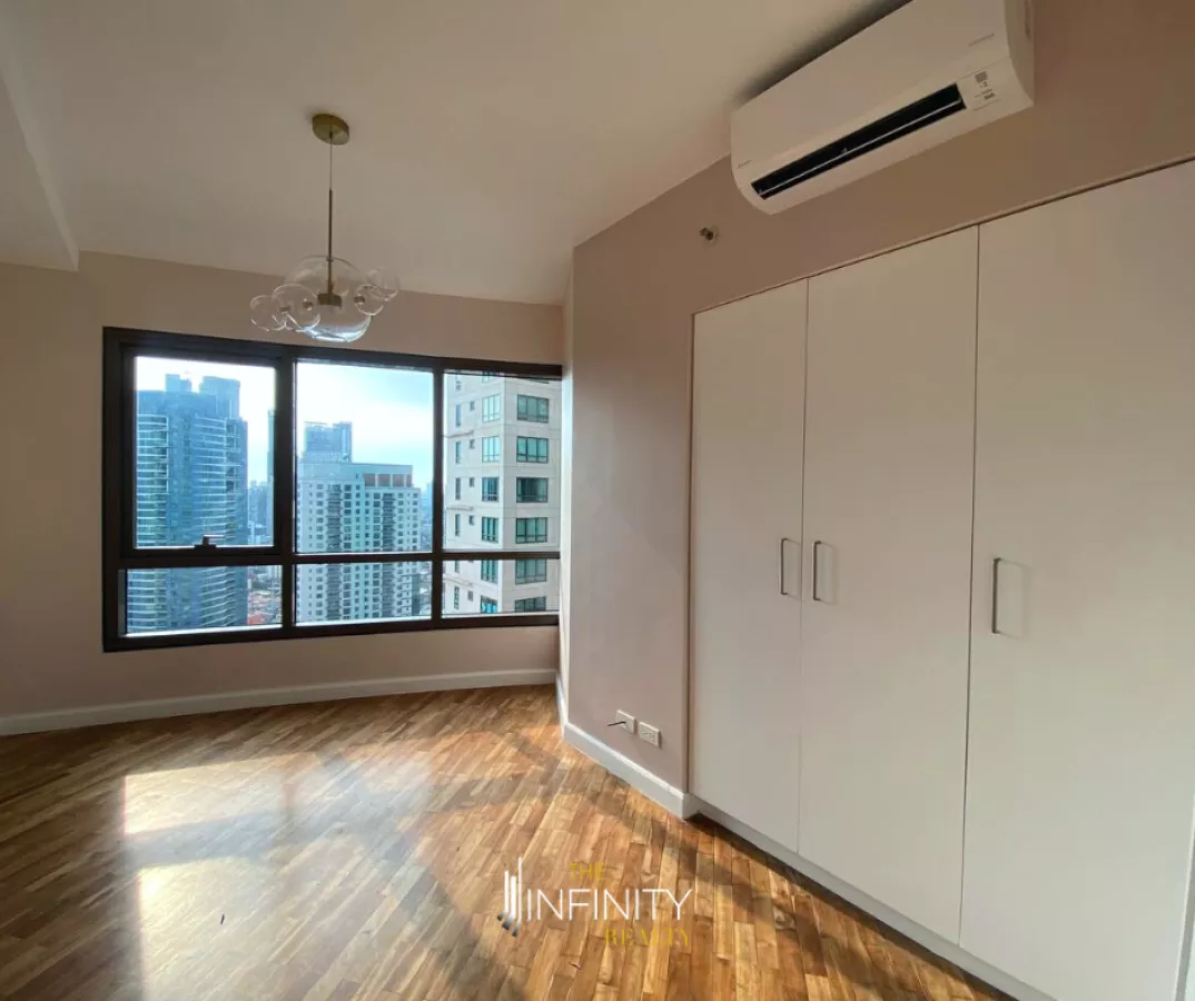 "Semi Furnished 2 Bedroom Condominium for Rent at Joya South, Makati"03