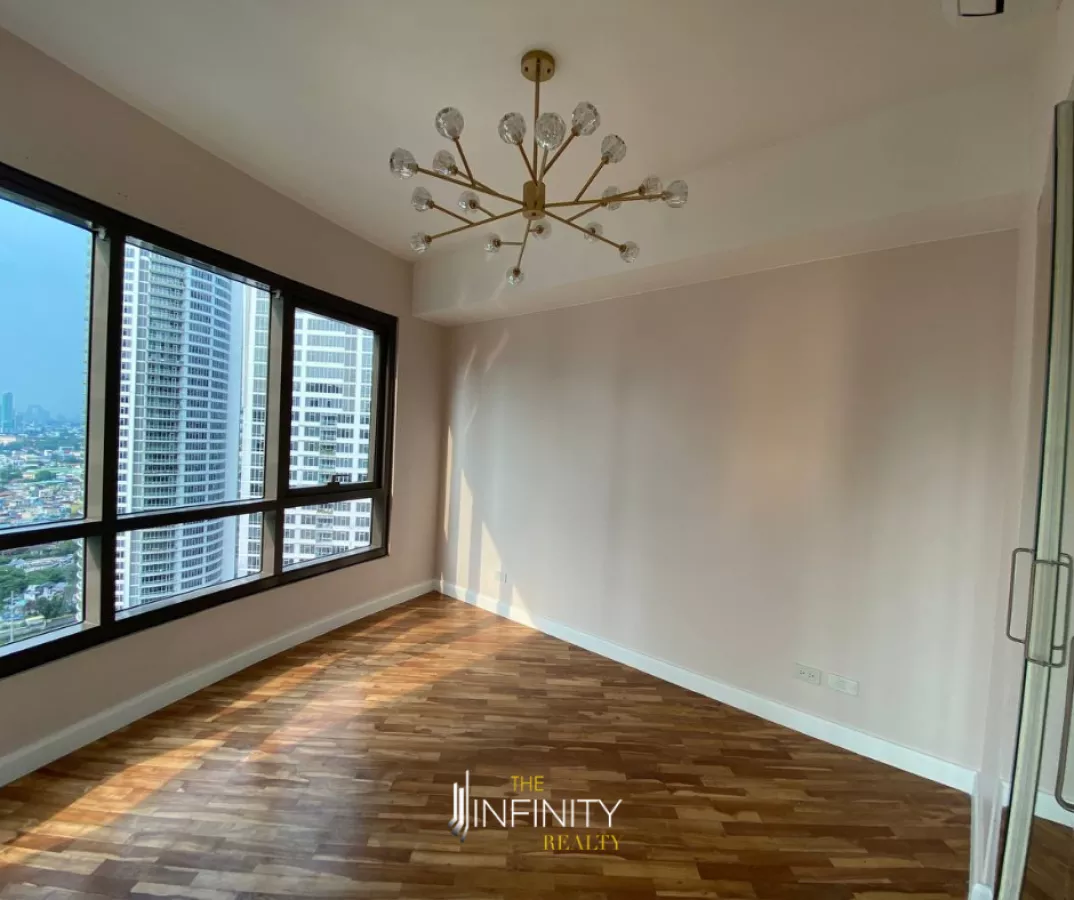 "Semi Furnished 2 Bedroom Condominium for Rent at Joya South, Makati"04