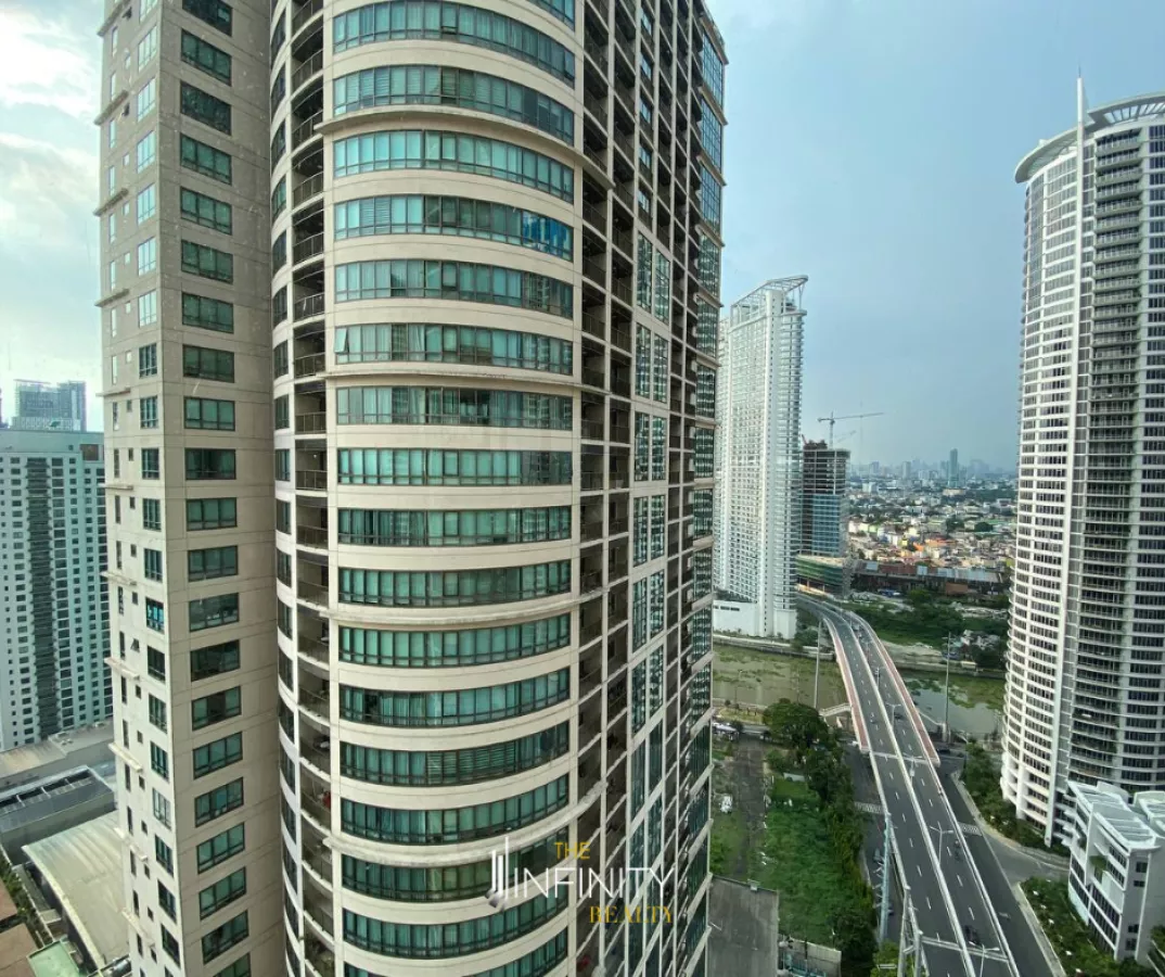 "Semi Furnished 2 Bedroom Condominium for Rent at Joya South, Makati"08