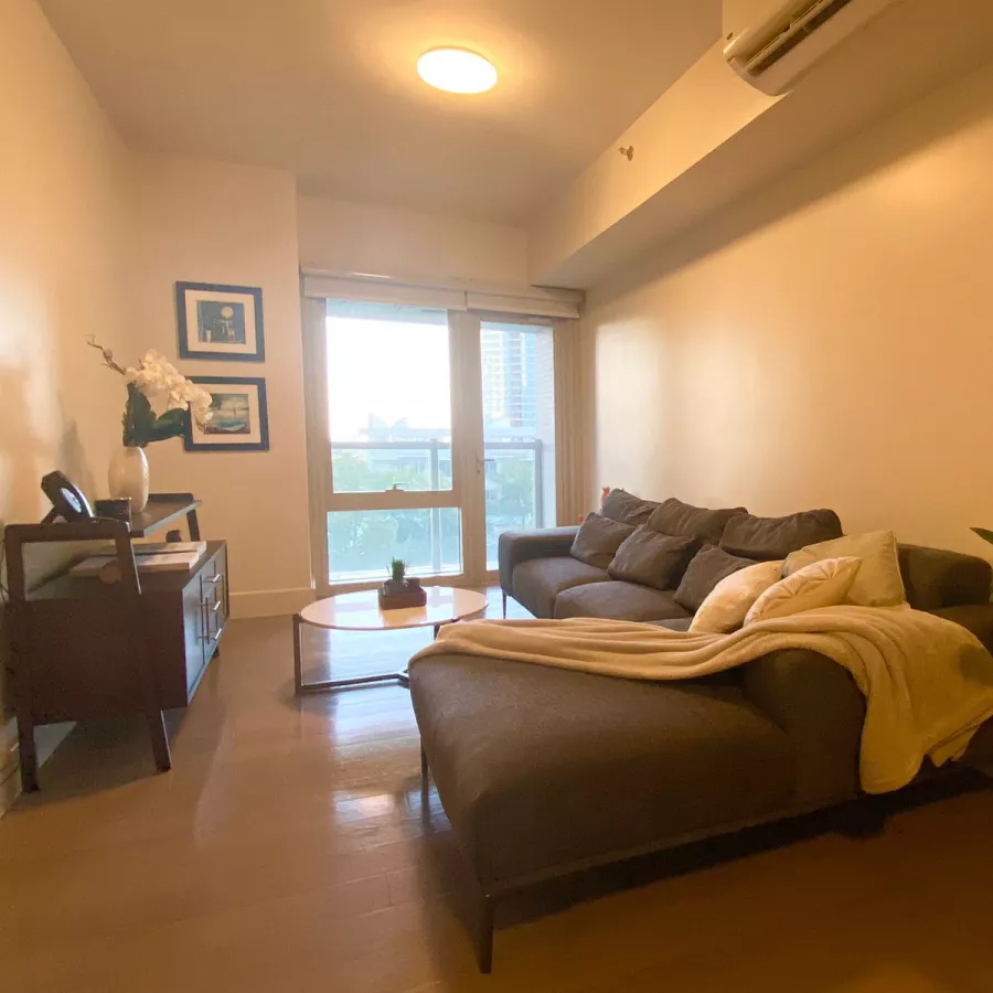 1BR Lincoln Proscenium03