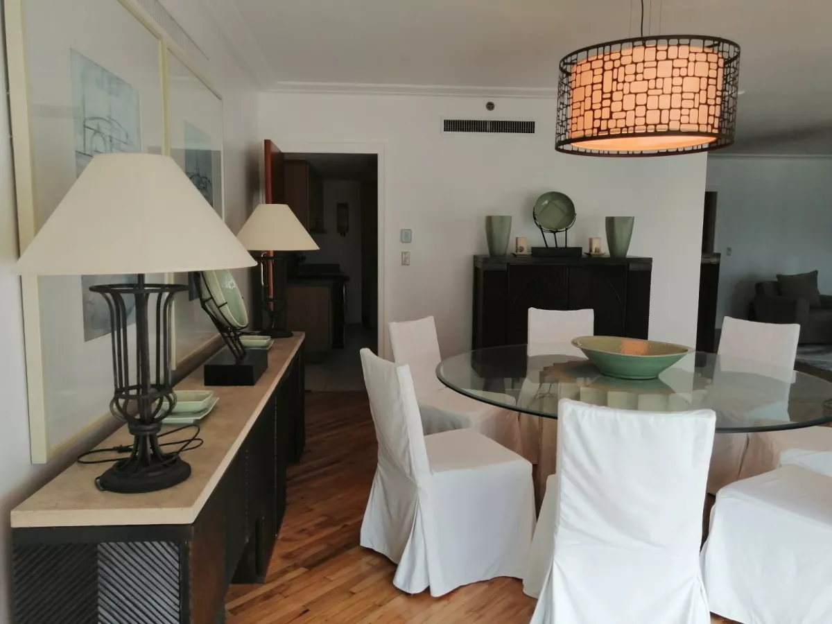 For Lease 3 Bedroom in Luna Gardens Rockwell Makati09
