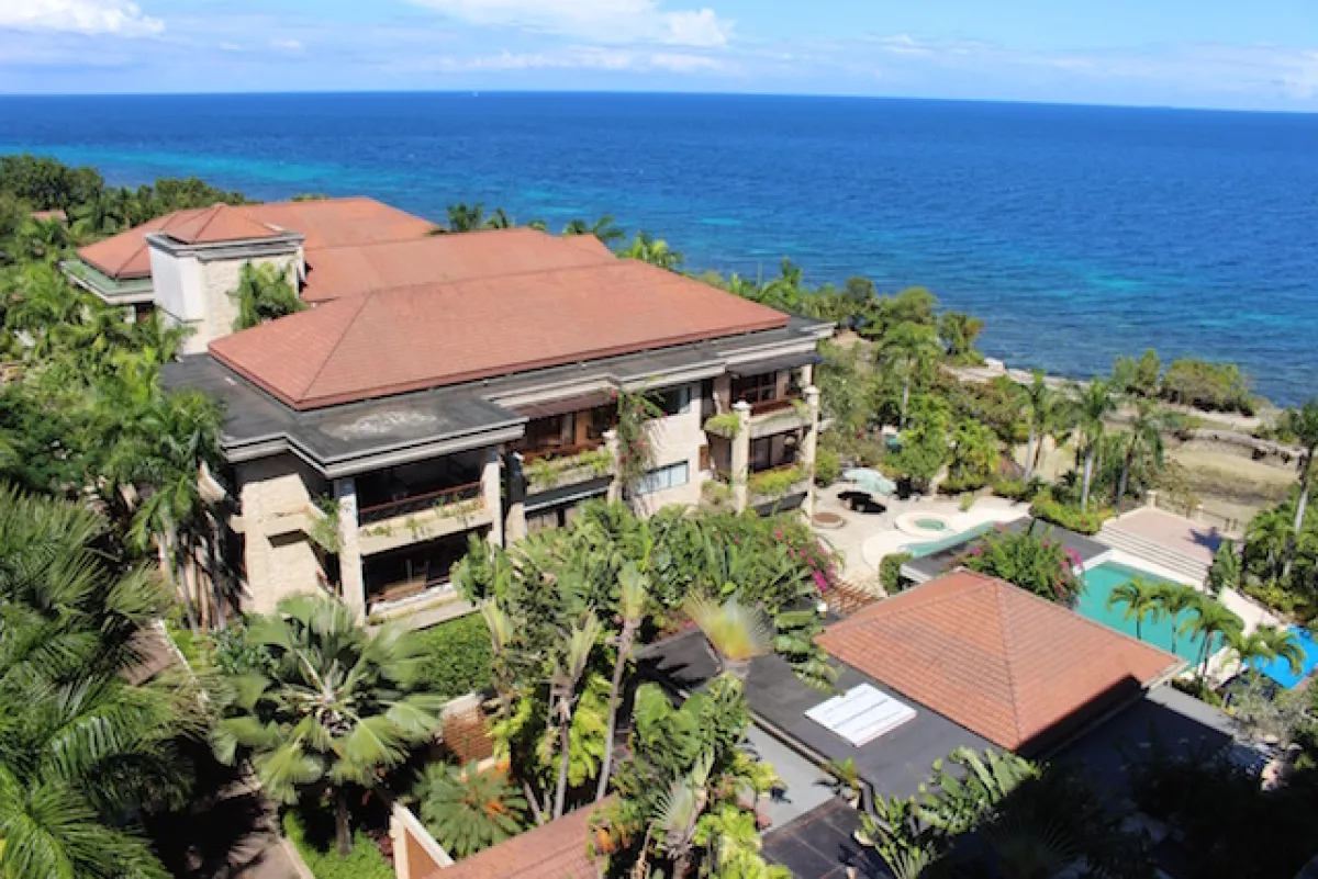 2 Bedroom Condo Unit For Rent at Coralpoint Gardens01