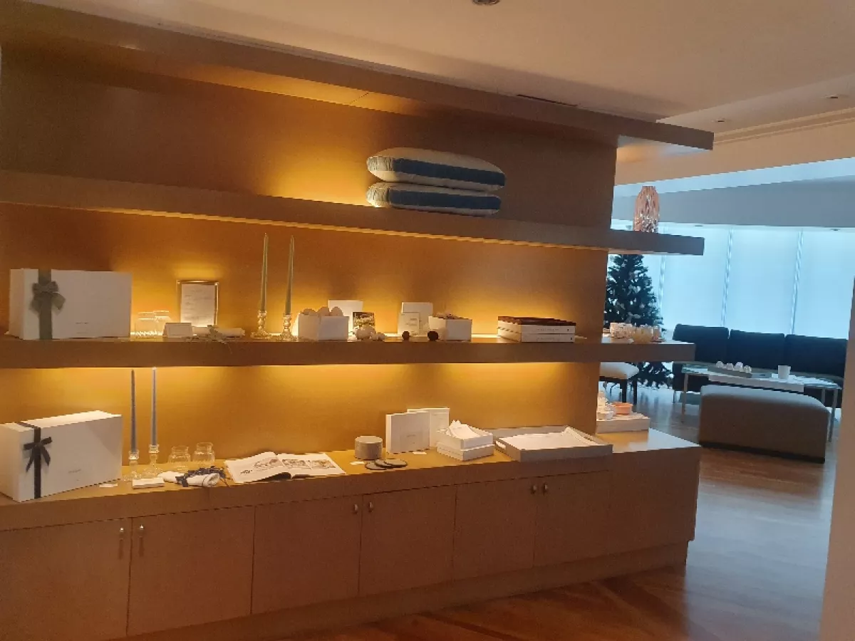 Hidalgo Place Rockwell 3BR Condominium For Lease09