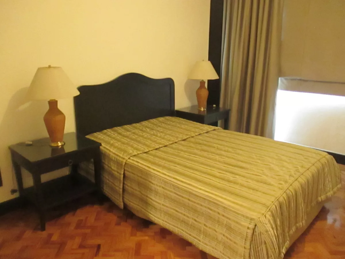 Condo For Rent in Salcedo Makati  Tiffany Place08
