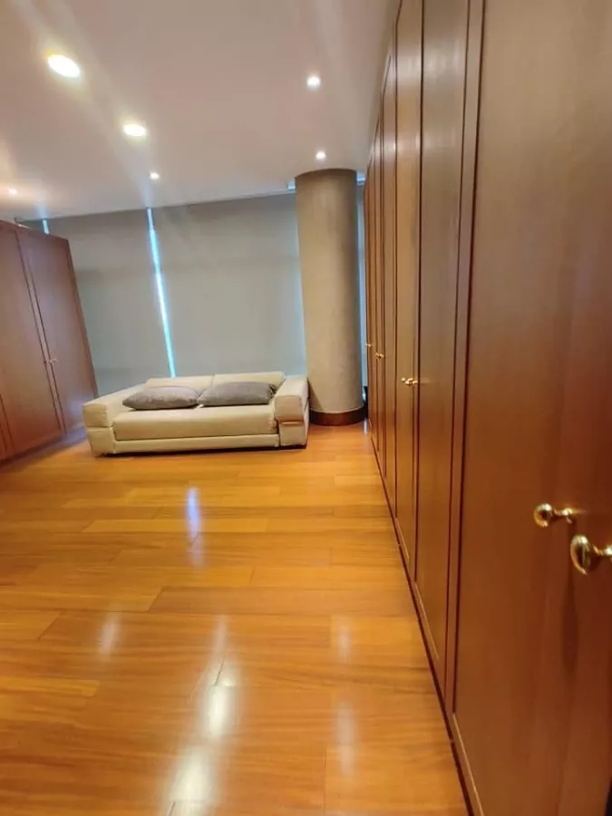 "Fully Furnished Penthouse Unit For Rent at One Roxas Triangle, Makati City"03