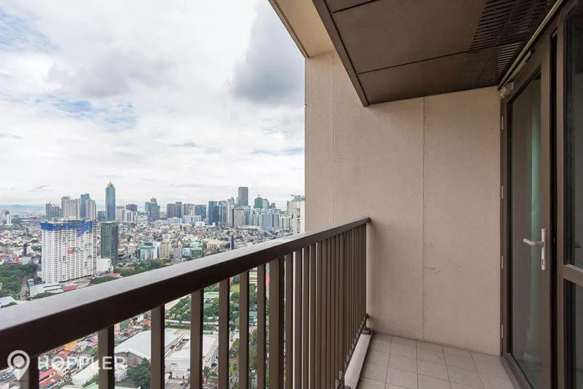 "2BR Condo for Rent in Joya Lofts and Towers, Rockwell Center, Makati - RR1699181"06