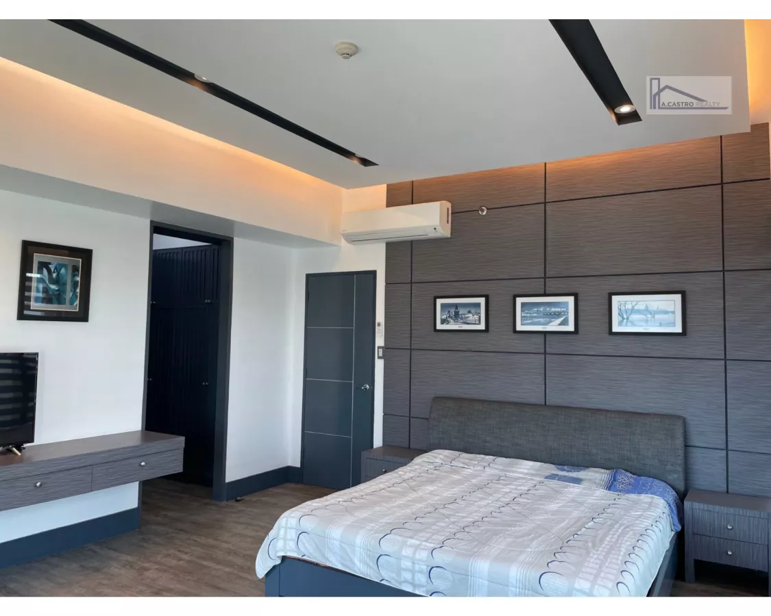 "2 Bedroom Condominium at The Grand Shang Tower, Makati"07