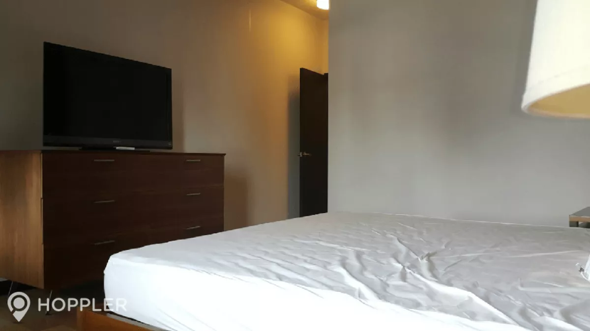 "2BR Condo for Rent in The Residences at Greenbelt, Makati - RR3166181"07