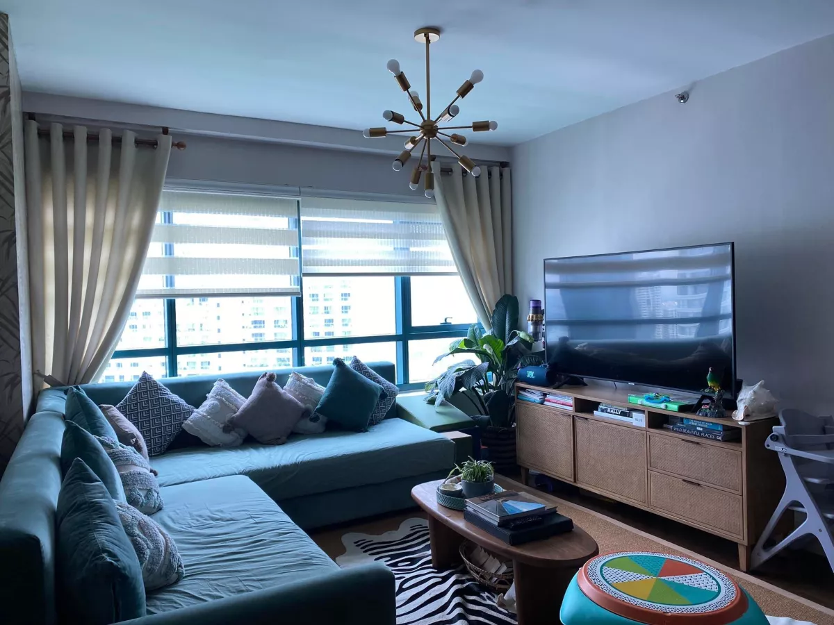 "Fully Furnished 2 Bedroom Unit in Edades Tower and Villas, Rockwell Makati"05