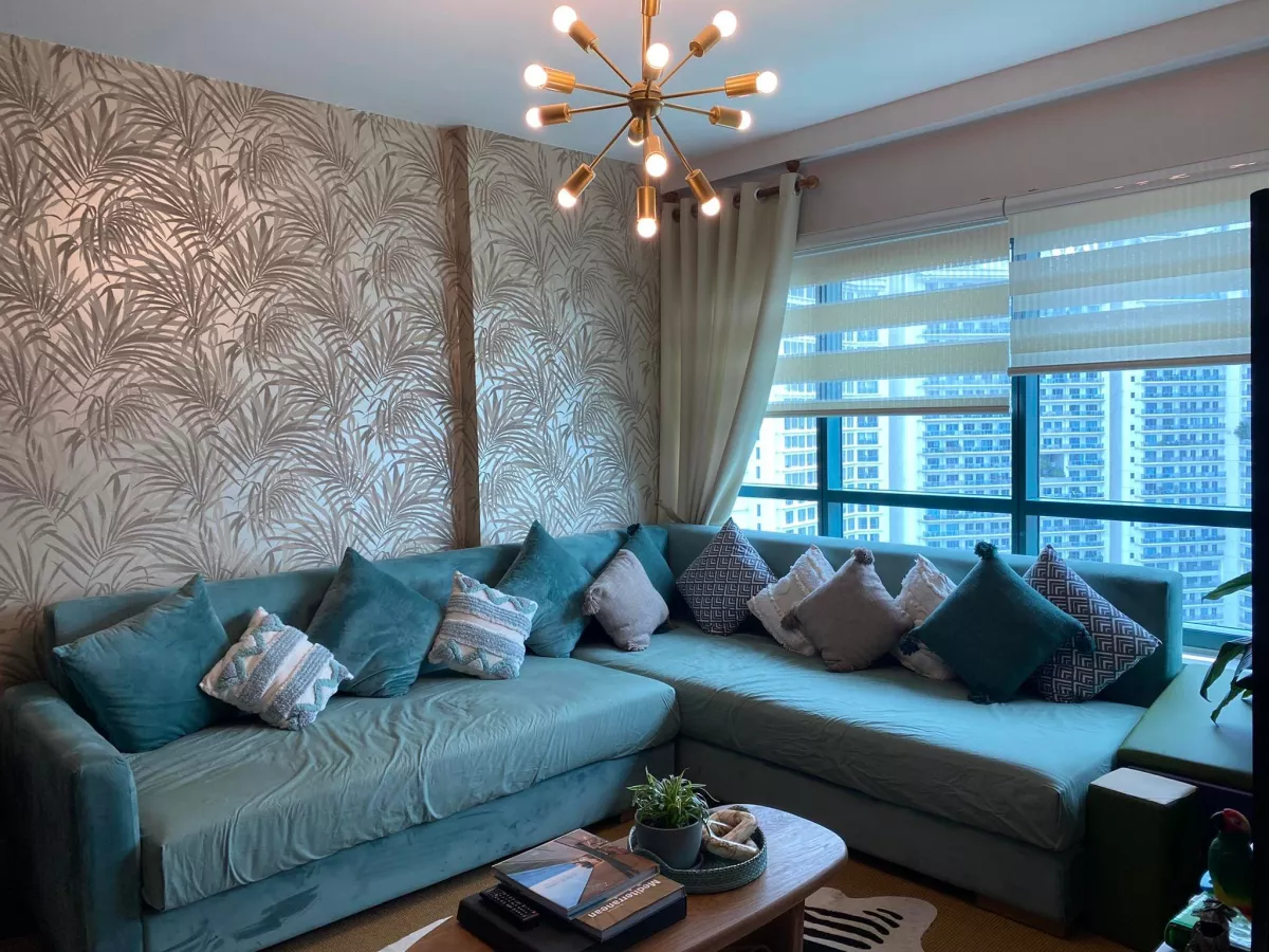 "Fully Furnished 2 Bedroom Unit in Edades Tower and Villas, Rockwell Makati"08