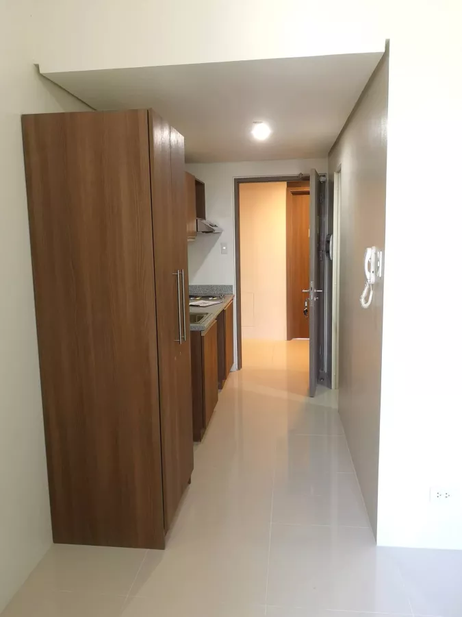 "Studio Unit For Rent at 3Torre Lorenzo, Manila near DLSU, CSB"03