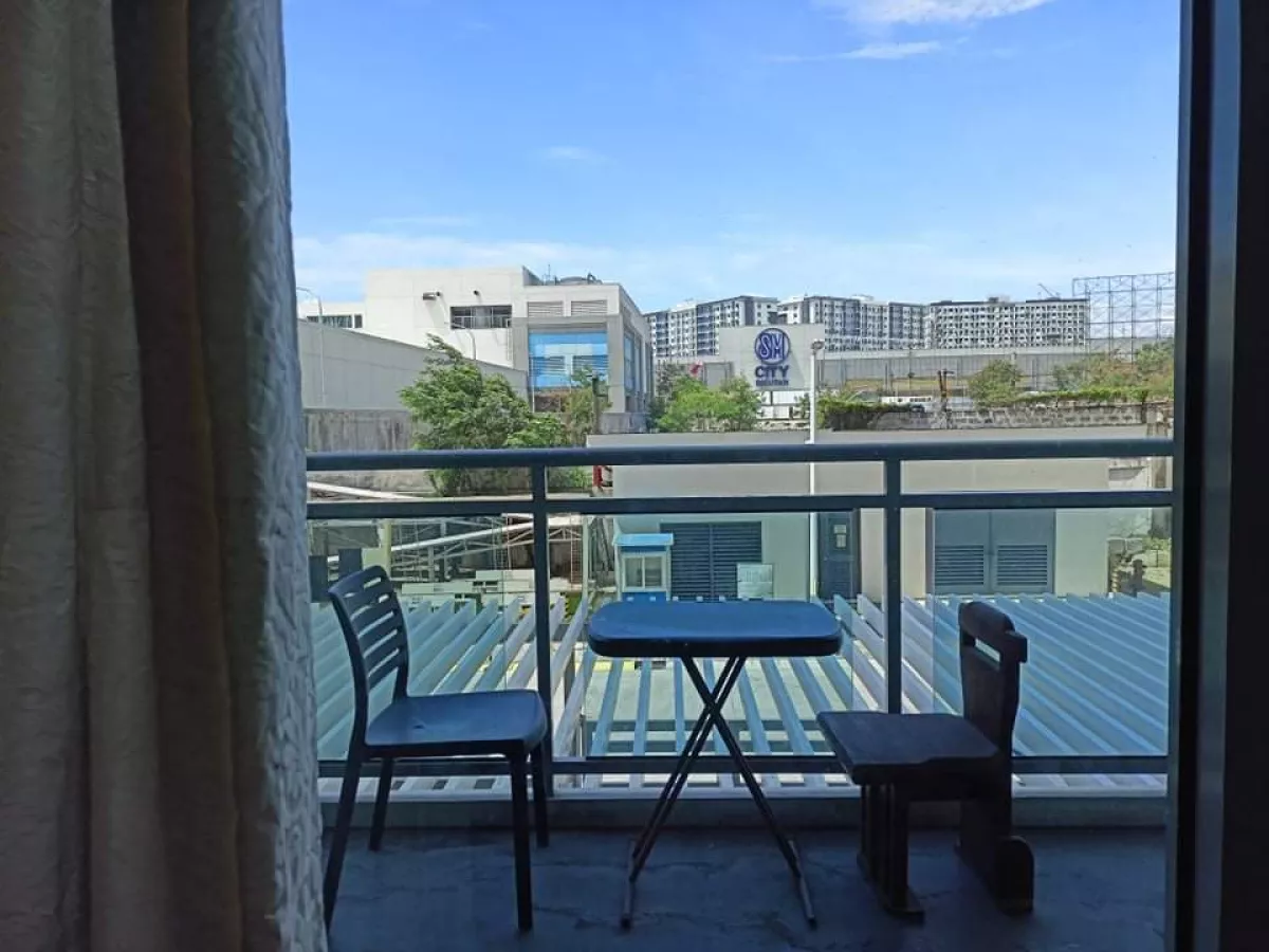 "Azure St Tropez 1-BR City View Condo For Rent at Bicutan, Parañaque City"07