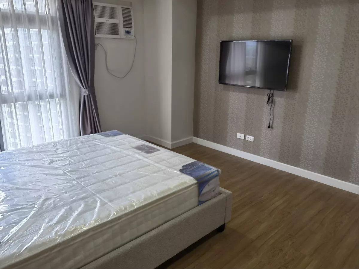 "For Rent Studio Condi unit at High Park Vertis North, Quezon City"02