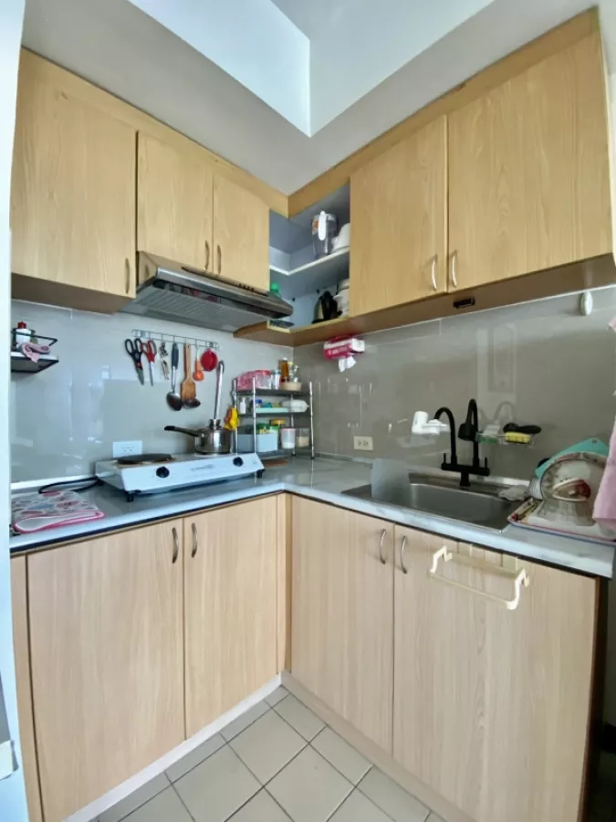 For Rent Spacious Studio at Oriental Garden Makati with 1 Parking Slot02