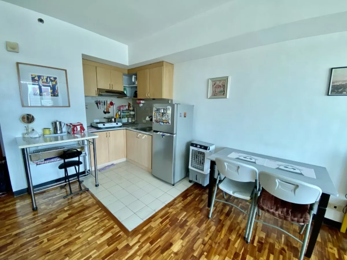 For Rent Spacious Studio at Oriental Garden Makati with 1 Parking Slot03