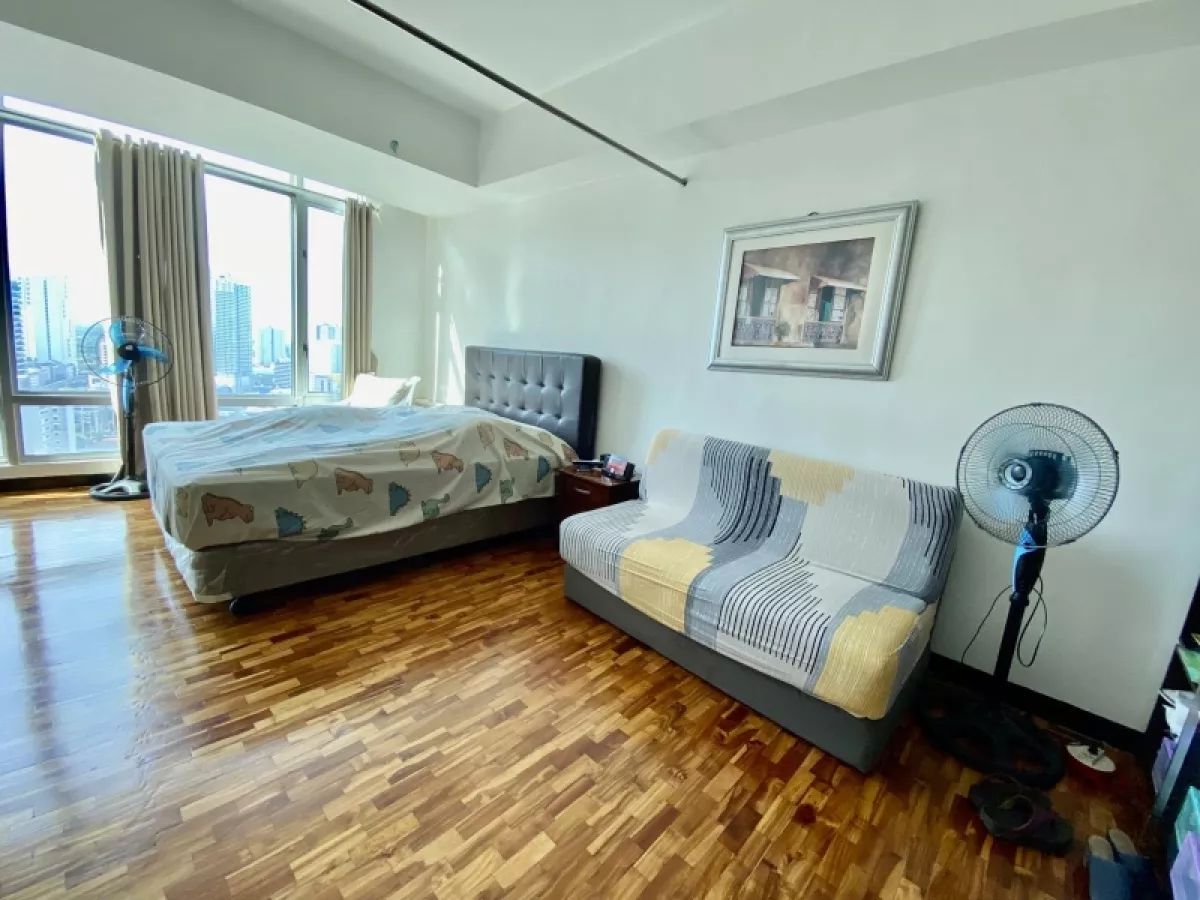 For Rent Spacious Studio at Oriental Garden Makati with 1 Parking Slot05