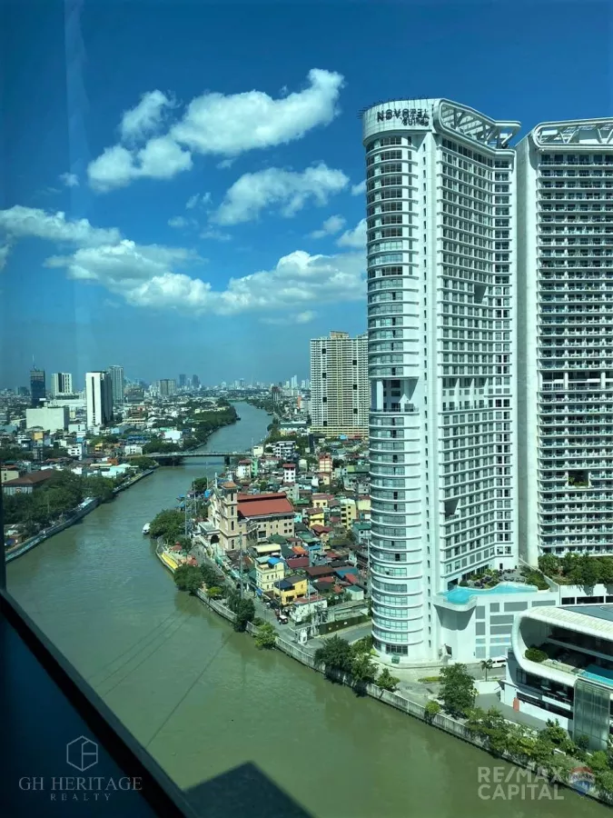 "Fully Furnished Studio Unit for Lease in Edades Tower, Rockwell, Makati City"09