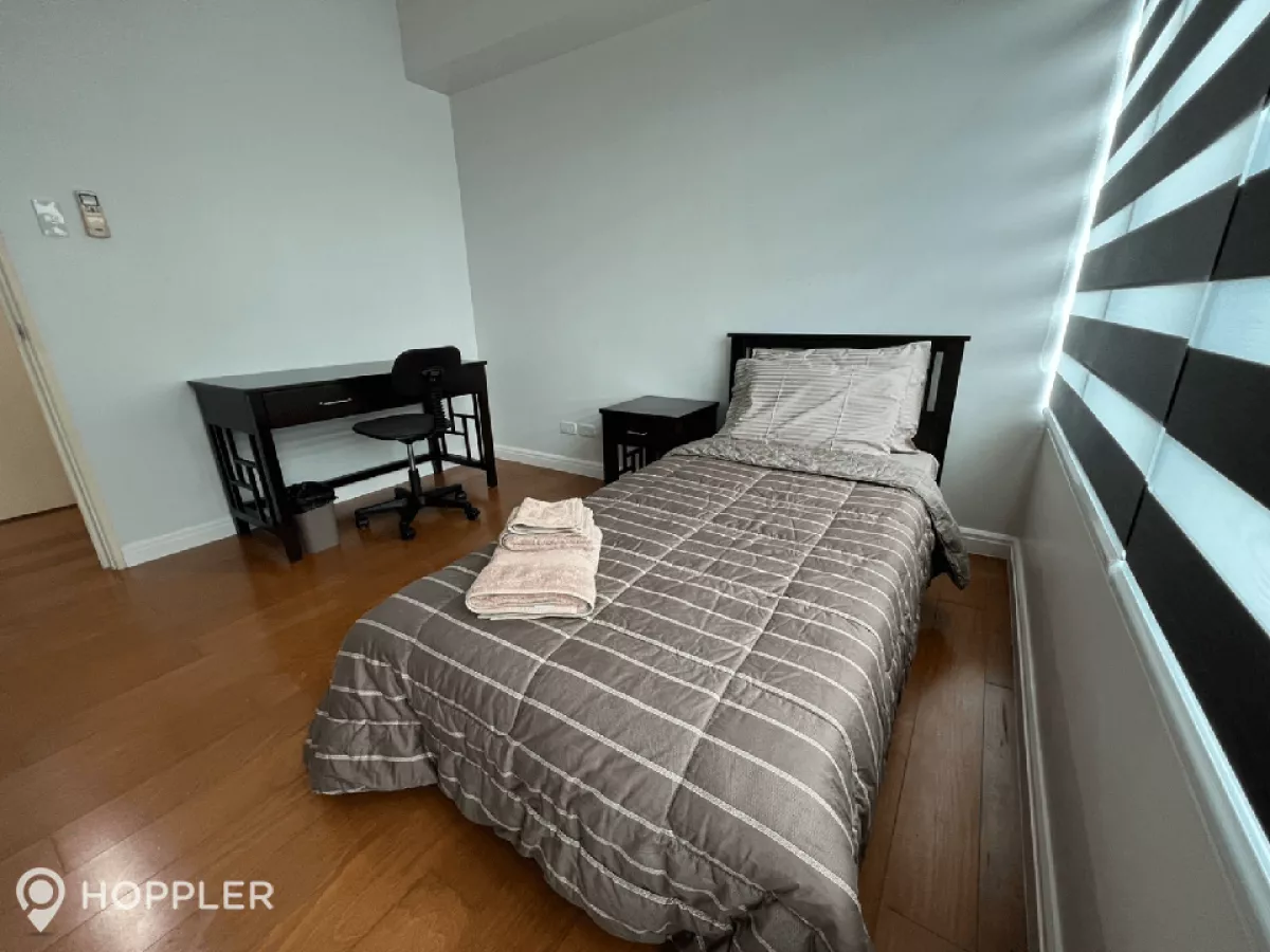 "2BR Condo for Rent in One Rockwell, Rockwell Center, Makati - RR3198181"03