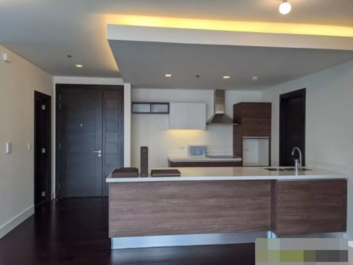 1 Bedroom Semi Furnished Unit with Balcony at Park Terraces Makati05