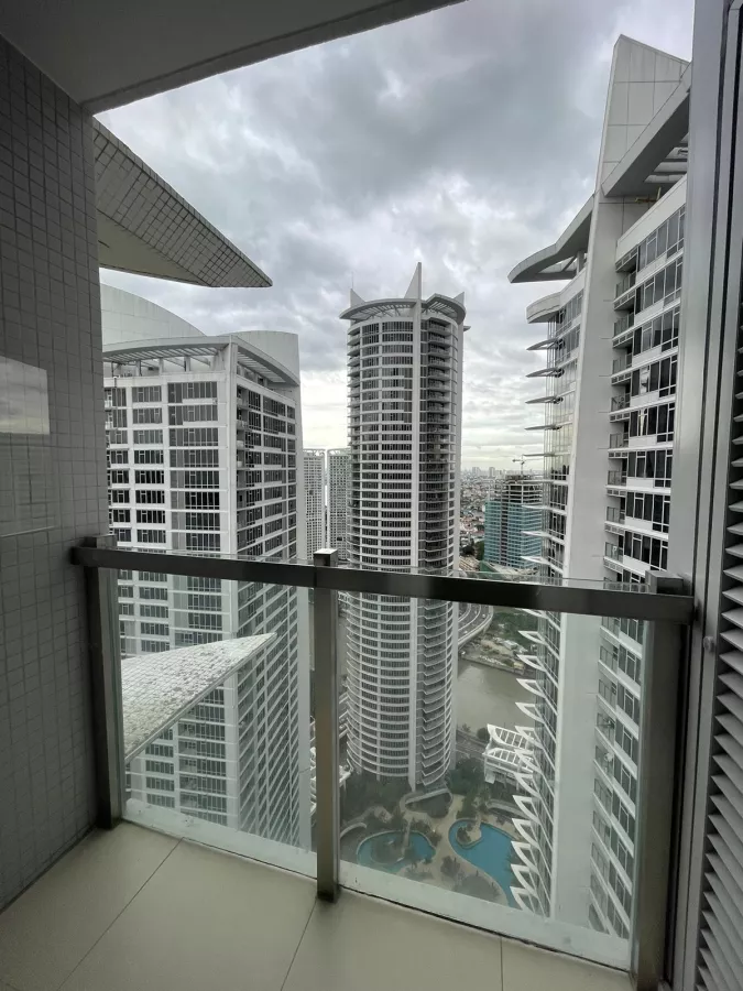 "brand new 3BR Condominium for Lease at The Proscenium Residences, Makati"06