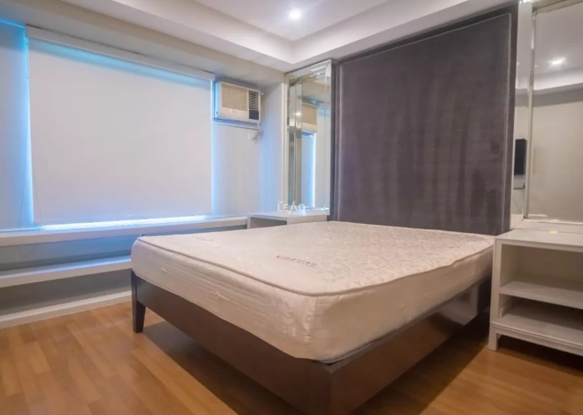 Two Serendra 2 Bedroom Loft Unit For Rent walking distance to SM Aura BGC Taguig05