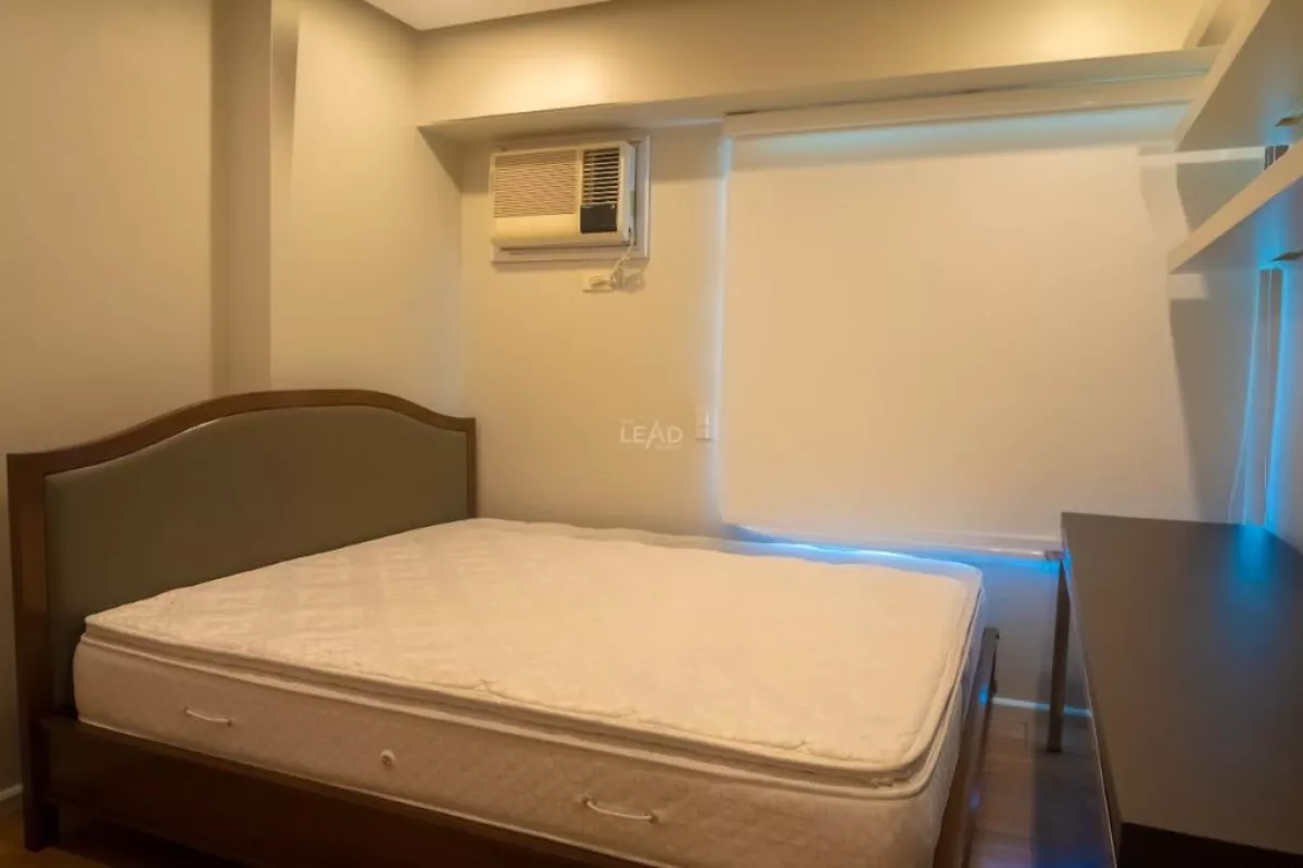 Two Serendra 2 Bedroom Loft Unit For Rent walking distance to SM Aura BGC Taguig06