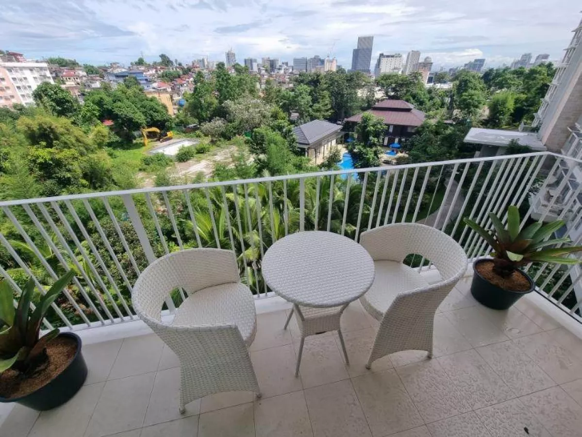 For Rent Fully Furnished 2-Bedroom Unit w/ Parking at 32 Sanson by Rockwell02