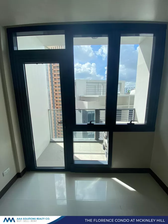 the florence 1br unit for rent mckinley hill05