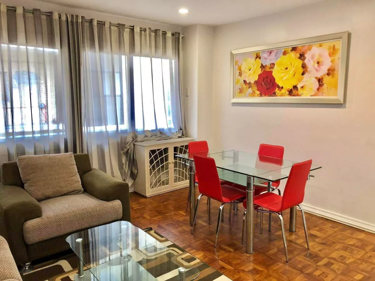 "FOR RENT - Best Rate! Large 2Bedroom Condo, area size 135sqm in Banilad, Cebu."03