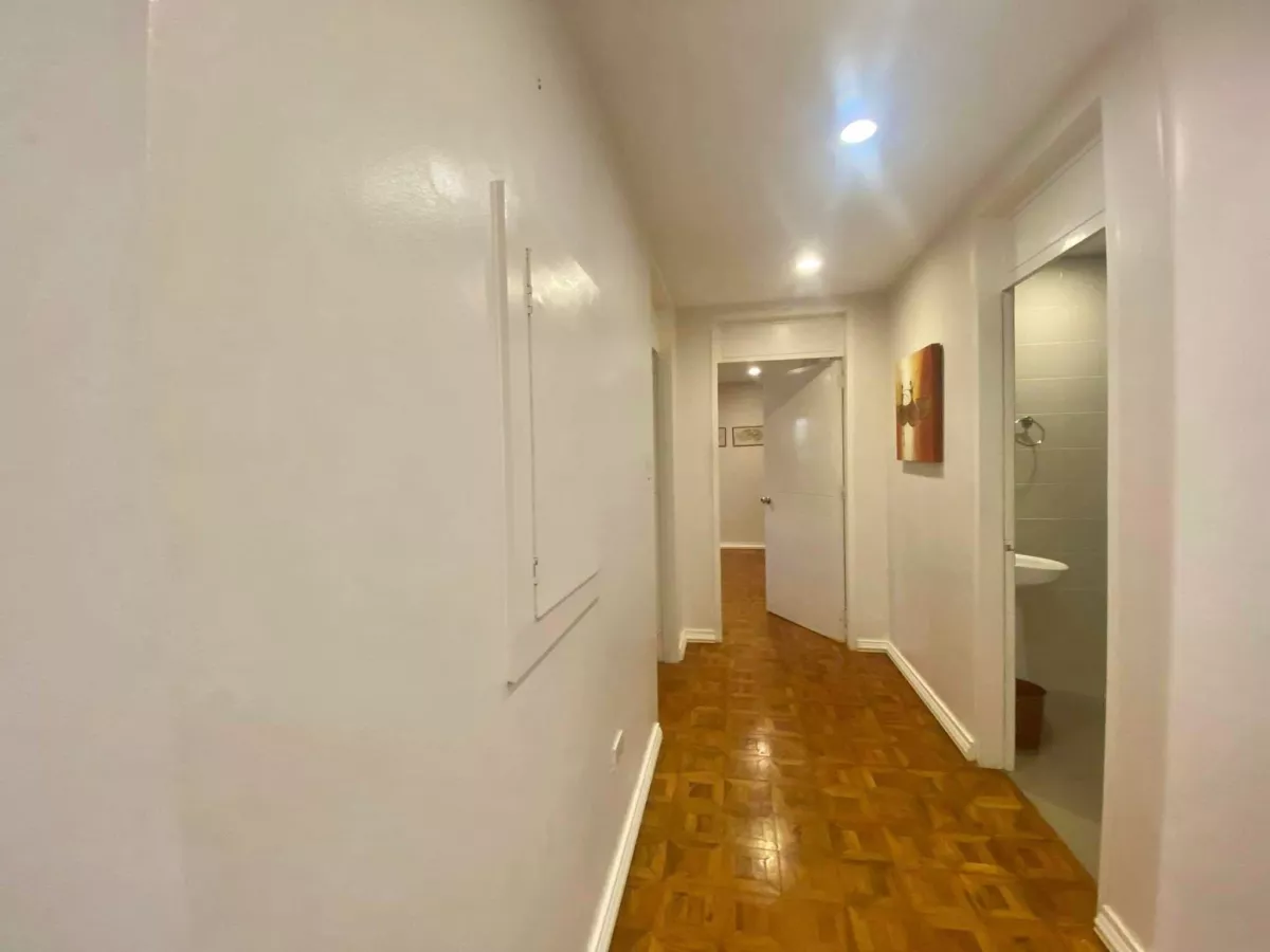 "FOR RENT - Best Rate! Large 2Bedroom Condo, area size 135sqm in Banilad, Cebu."04