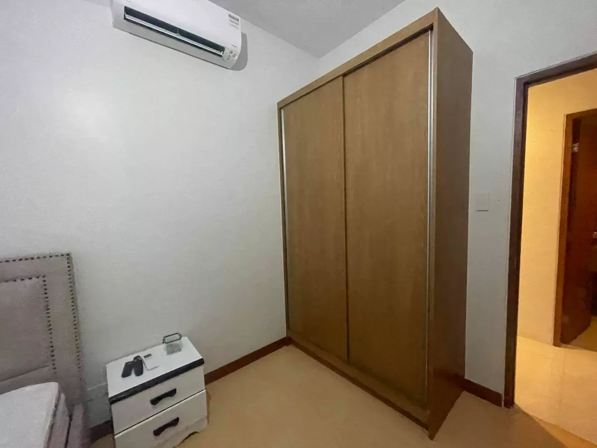 Luxurious 2 Bedroom Condominium For Rent In Taguig03
