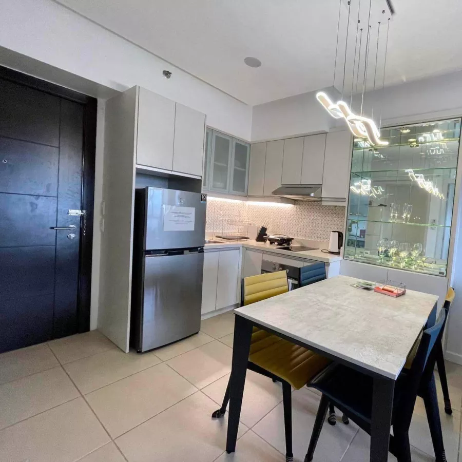 "For Rent 1 Bedroom Unit at Avida Towers 34th Street, Taguig City"02