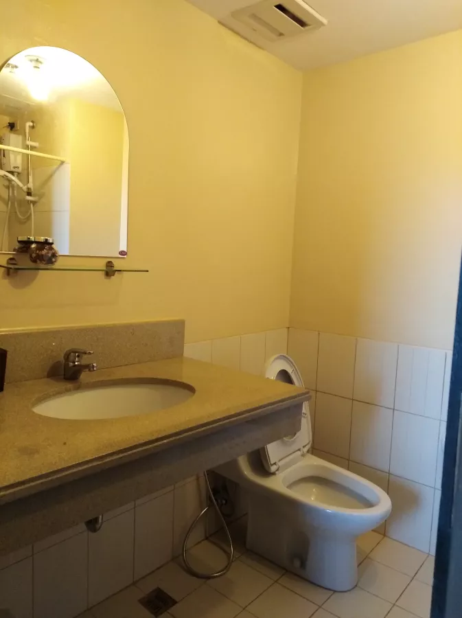 "85 sqm 3 Bedroom Condo for Rent at The Redwoods Novaliches, Quezon City"05