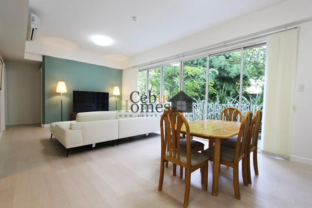 Three-Bedroom Unit in 32 Sanson03