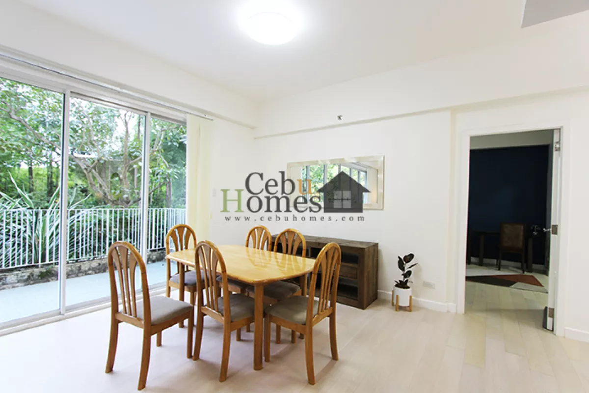 Three-Bedroom Unit in 32 Sanson10