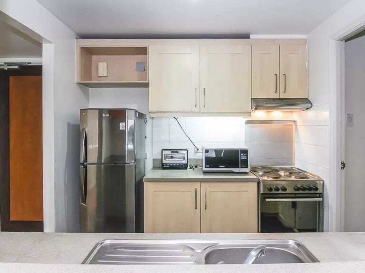 Joya North Rockwell Makati Condo For Rent02