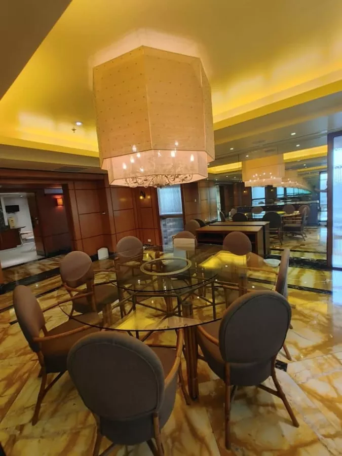 "One Roxas Triangle, Makati City Condominium Penthouse For Rent"03