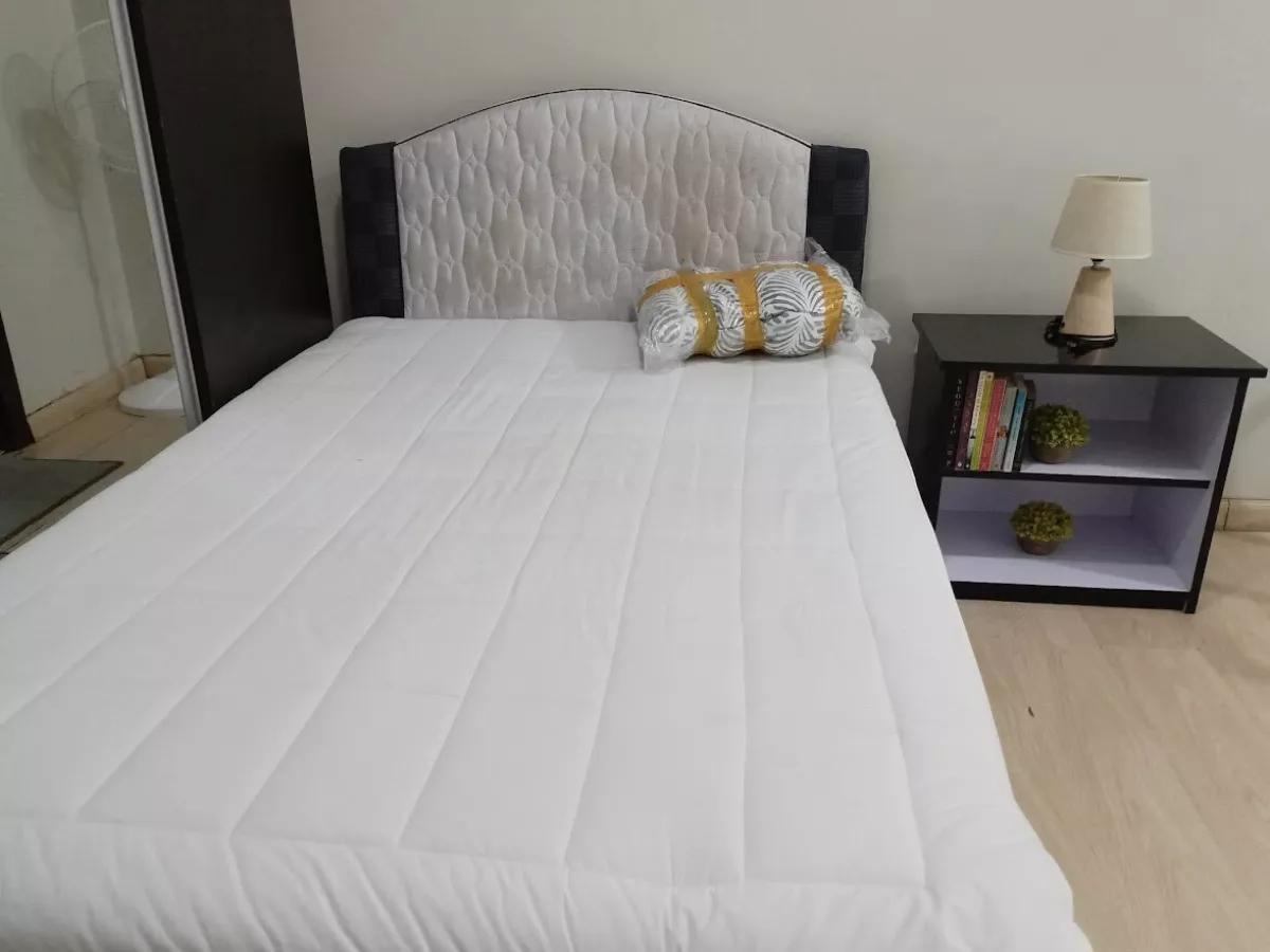 "1 Bedroom Loft for Rent Condo The Fort Residences, BGC, Taguig"02