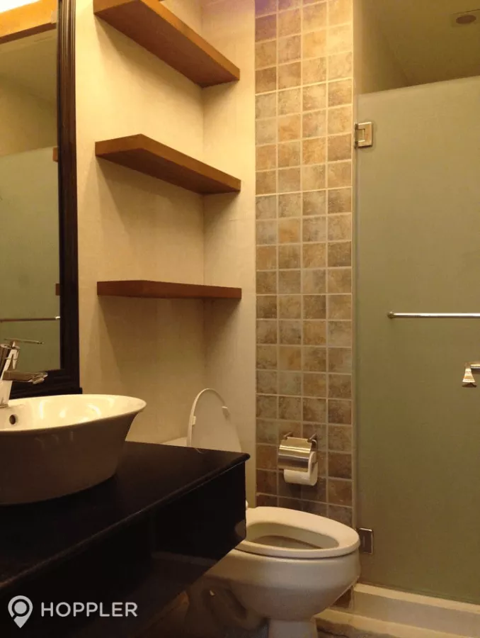 "2BR Condo for Rent in Bellagio III, BGC -Bonifacio Global City, Taguig RR3232681"03
