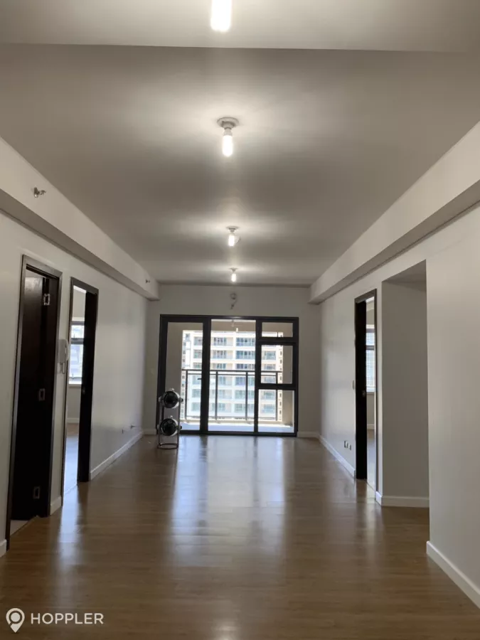 "2BR Condo for Rent in Escala Salcedo, Salcedo Village, Makati - RR2313981"06